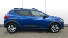 Dacia Sandero Stepway 1.0 TCe Comfort 5dr CVT Petrol Hatchback